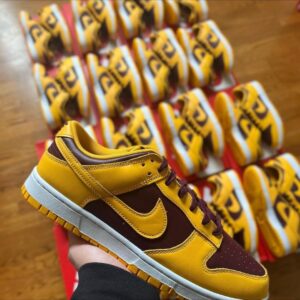 NIKE SNEAKERS PALLET LIQUIDATION